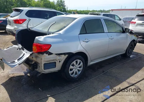 2010 Toyota Corolla Le z USA, uszkodzony, nr VIN 1NXBU4EEXAZ356356